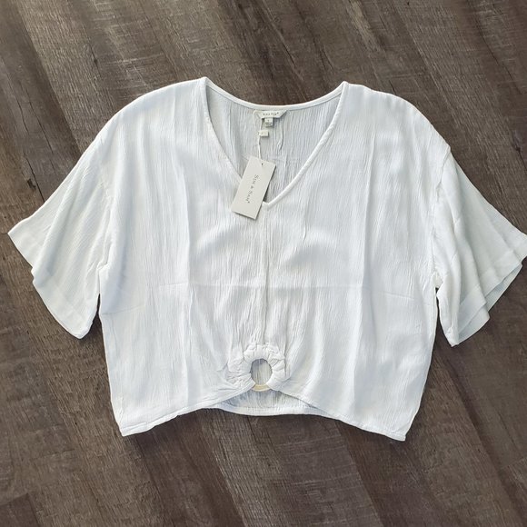 Sim & Sam Tops - White Crop V-Neck Top NWT